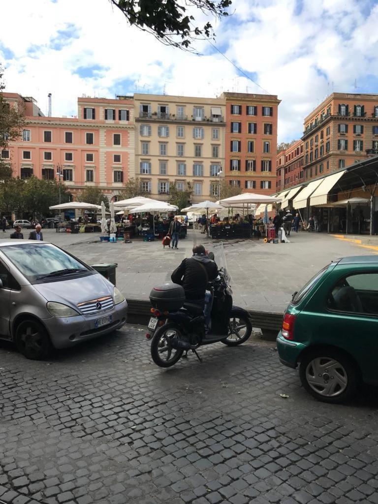 Midtown Trastevere Rome Exterior photo